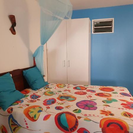 Ferienwohnung Douceur Du Sud Sainte-Anne Exterior foto